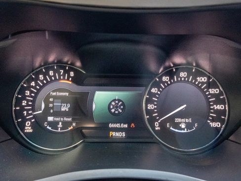 Used 2016 Lincoln MKZ w/ Equipment Group 300A Reserve FWD image 23
