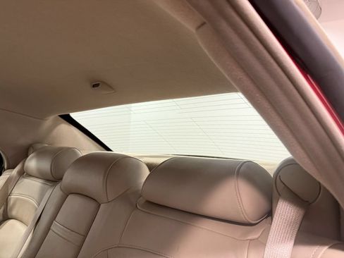 Used 2005 Cadillac De Ville DHS w/ Equipment Group FWD image 49