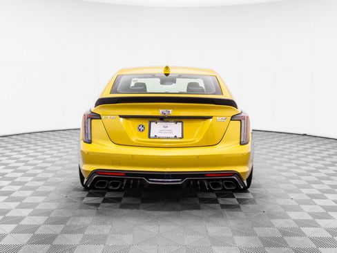 Certified 2025 Cadillac CT5 V Blackwing w/ Carbon Fiber 2 Package RWD image 5