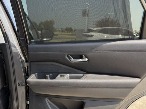 Used 2024 Nissan Pathfinder SL w/ SL Premium Package image 31