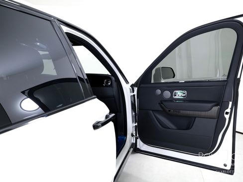 New 2026 Rolls-Royce Cullinan image 35