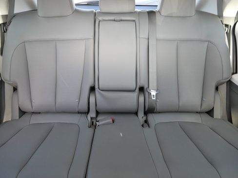 Certified 2025 Hyundai Ioniq 5 SEL image 13