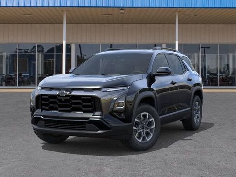 New 2026 Chevrolet Equinox ACTIV w/ Convenience Package III FWD image 6