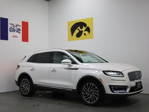 Used 2019 Lincoln Nautilus Reserve AWD/4WD image 1