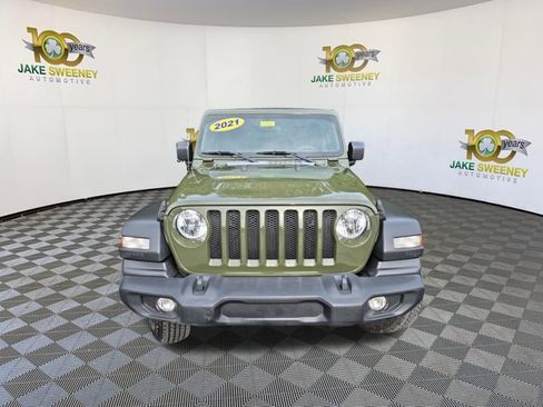 Used 2021 Jeep Wrangler Unlimited Sport AWD/4WD image 3