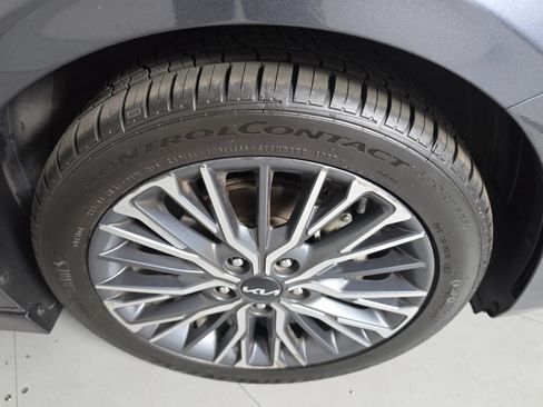 Used 2023 Kia Forte GT-Line w/ GT-Line Premium Package FWD image 12