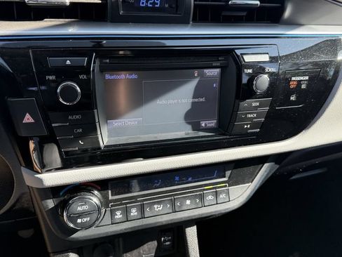 Used 2015 Toyota Corolla LE w/ Body Protection Package #1 FWD image 5