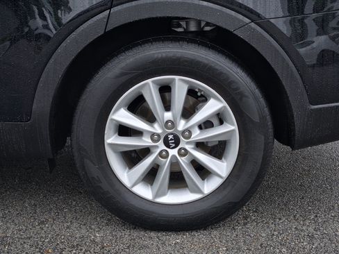 Used 2020 Kia Sorento LX w/ LX I4 Convenience Package AWD/4WD image 17