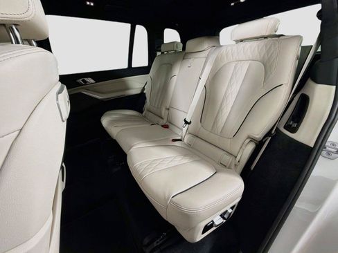 New 2027 BMW X7 xDrive40i AWD/4WD image 24