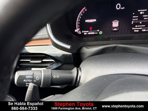 Used 2022 Acura MDX SH-AWD w/ Technology Package image 18