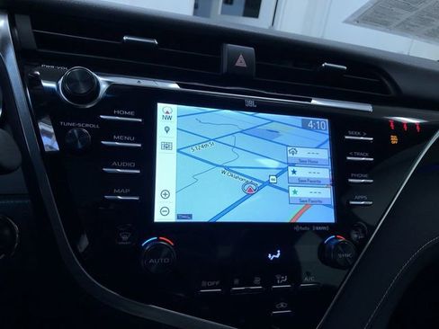 Used 2018 Toyota Camry XSE w/ Driver Assist Package image 31