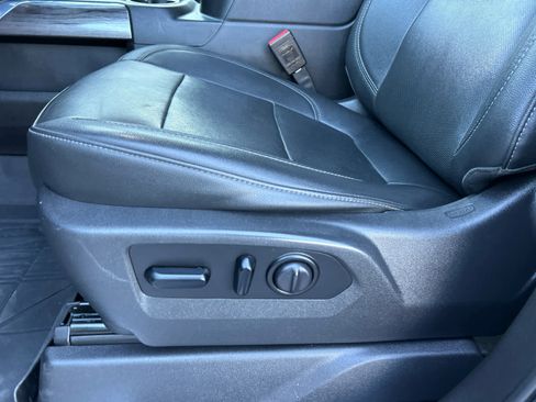 Used 2021 Chevrolet Silverado 3500 LTZ w/ LTZ Convenience Package image 27