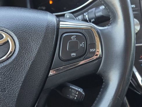 Used 2015 Toyota Avalon XLE Touring image 26