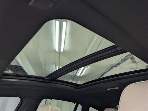 Used 2021 BMW X6 sDrive40i w/ Executive Package image 14