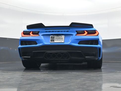 Used 2023 Chevrolet Corvette Z06 w/ Engine Appearance Package image 28