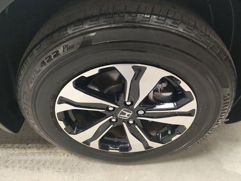 Used 2022 Honda CR-V Special Edition image 4