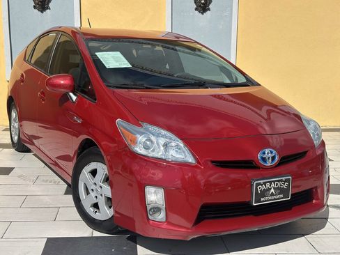 Used 2011 Toyota Prius Three image 3