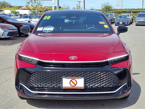 Used 2026 Toyota Crown Limited image 2