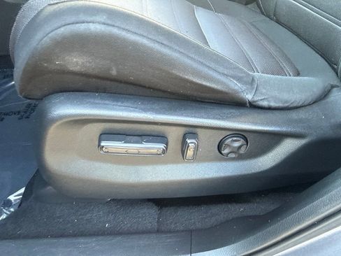 Used 2021 Honda CR-V EX image 13