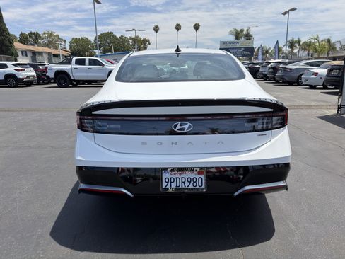 Used 2024 Hyundai Sonata SEL FWD image 7