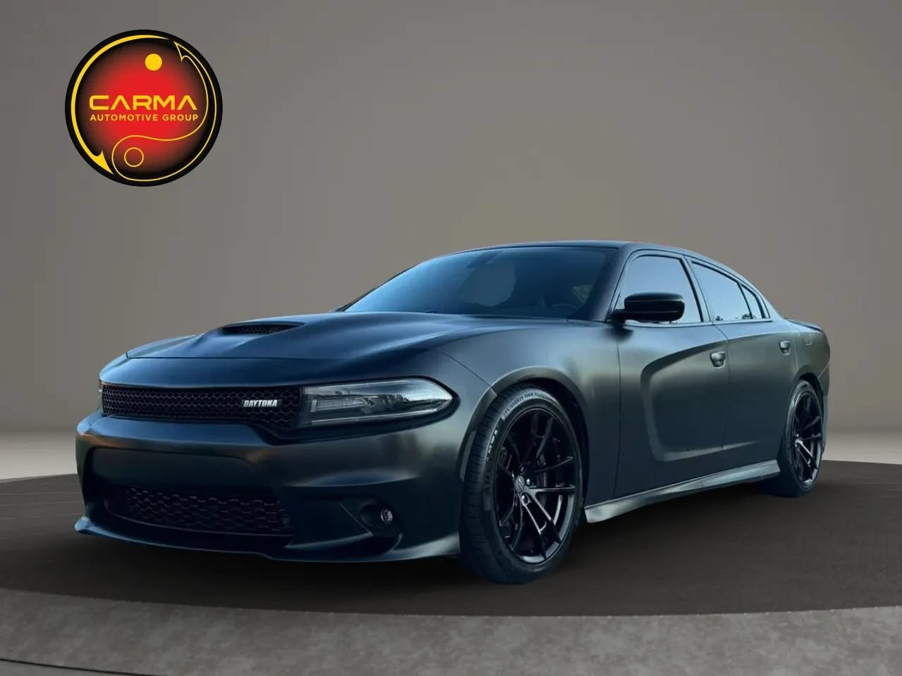 Used 2017 Dodge Charger R/T RWD image 1