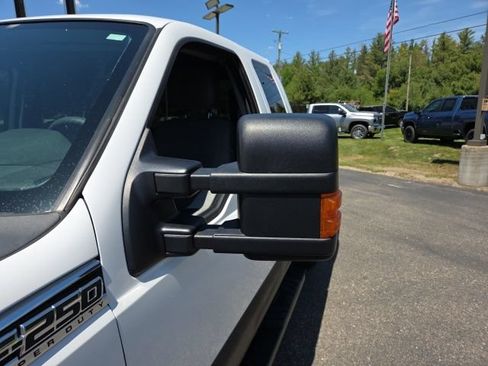 Used 2012 Ford F250 XLT w/ XLT Interior Pkg AWD/4WD image 20