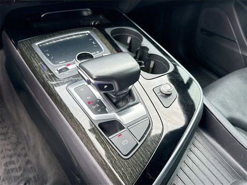 Used 2018 Audi Q7 3.0T Prestige image 18