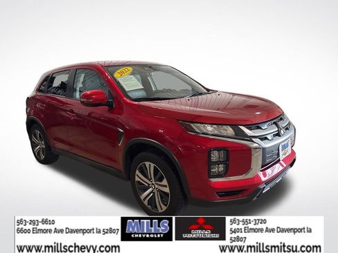 Used 2022 Mitsubishi Outlander Sport SE image 3