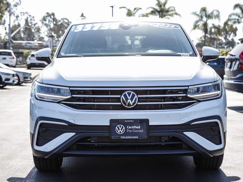 Used 2024 Volkswagen Tiguan SE AWD/4WD image 5