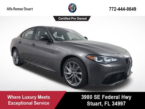Used 2024 Alfa Romeo Giulia Ti w/ Active Assist Plus Package AWD/4WD image 1