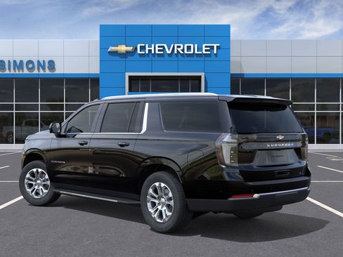 New 2026 Chevrolet Suburban LT w/ Comfort Package image 4