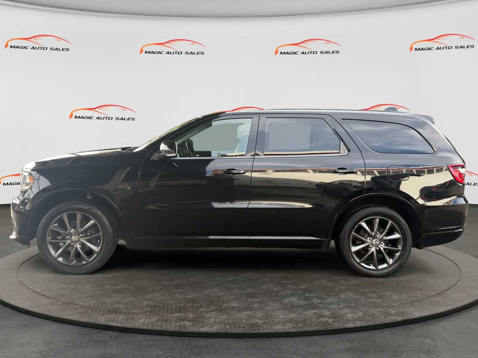Used 2018 Dodge Durango GT AWD/4WD image 7