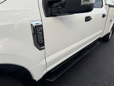 Used 2022 Ford F350 XL w/ Power Equipment Group image 21