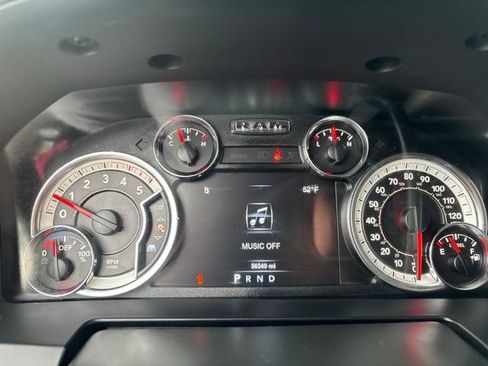 Used 2018 RAM 3500 Laramie AWD/4WD image 22