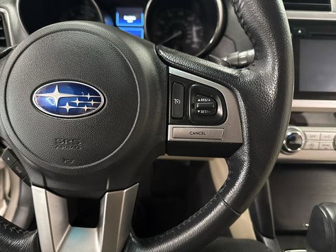Used 2017 Subaru Outback 2.5i Premium AWD/4WD image 15
