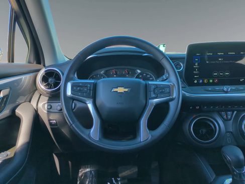 Used 2025 Chevrolet Blazer LT w/ Midnight/Sport Edition image 12