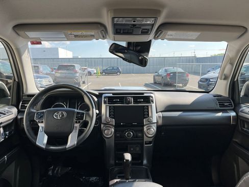 Used 2024 Toyota 4Runner TRD Sport image 33