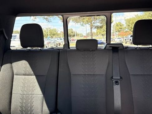 Used 2018 Ford F150 XLT w/ Equipment Group 302A Luxury AWD/4WD image 7