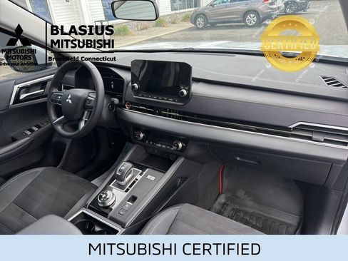 Used 2023 Mitsubishi Outlander 4WD Plug-In Hybrid image 47