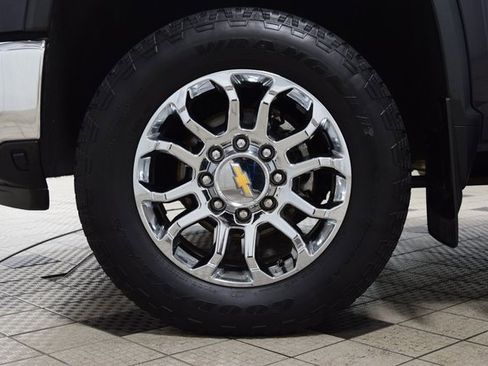 Certified 2024 Chevrolet Silverado 2500 LTZ w/ LTZ Premium Package image 31