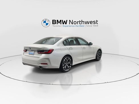 New 2026 BMW 330i xDrive Sedan w/ Convenience Package AWD/4WD image 3