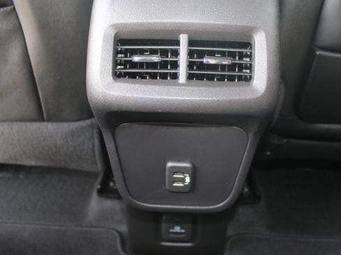 Used 2024 GMC Terrain AT4 image 44