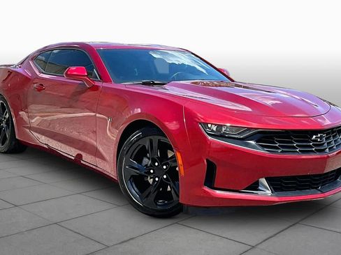 Used 2021 Chevrolet Camaro LT w/ RS Package RWD image 5