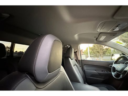 Used 2020 Chevrolet Colorado Z71 image 19