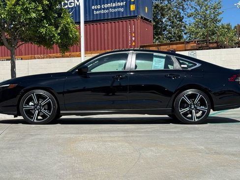 Certified 2025 Honda Accord Sport image 10