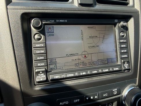 Used 2010 Honda CR-V EX-L image 21