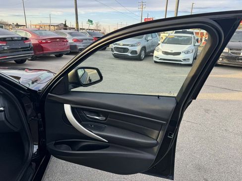 Used 2013 BMW 320i Sedan image 13