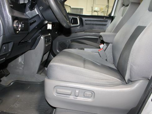 Used 2009 Honda Ridgeline RTS image 21
