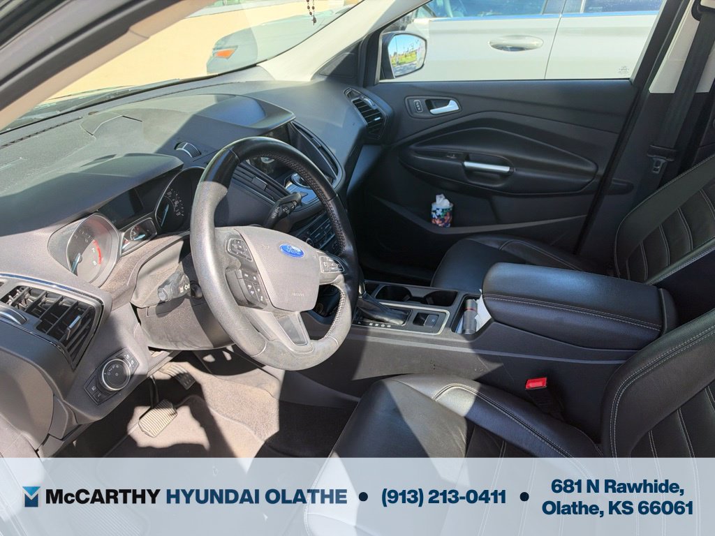 Used 2019 Ford Escape Titanium AWD/4WD image 4