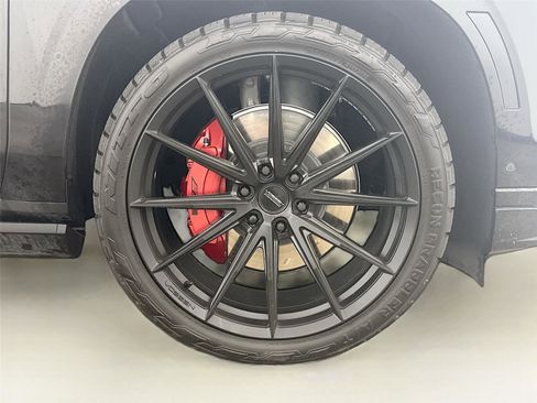 Used 2026 Cadillac Escalade V image 19